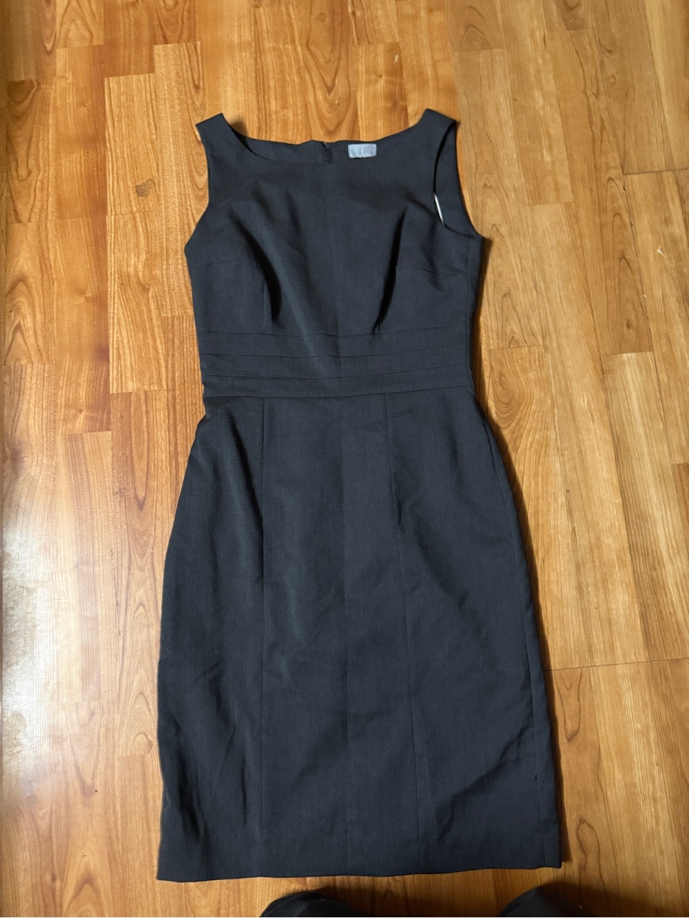 H&M Black Sleeveless Sheath Dress